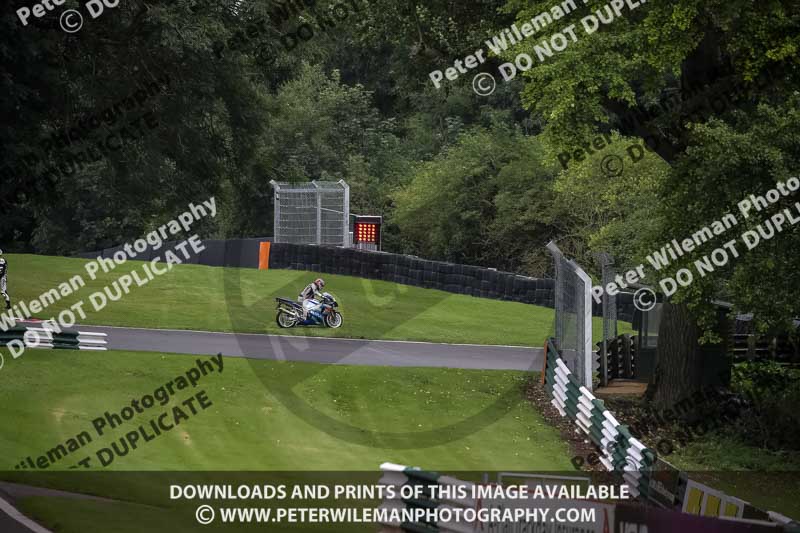 cadwell no limits trackday;cadwell park;cadwell park photographs;cadwell trackday photographs;enduro digital images;event digital images;eventdigitalimages;no limits trackdays;peter wileman photography;racing digital images;trackday digital images;trackday photos